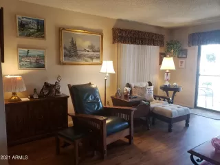 Photo #5: 6290690 Listing 