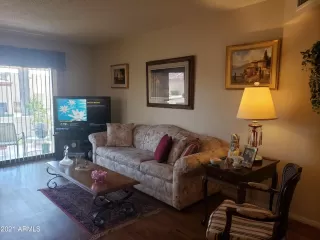 Photo #6: 6290690 Listing 