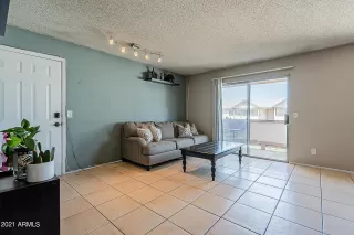 Photo #4: 6290734 Listing