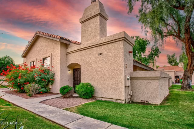 MLS: 6290753 Condo For Sale