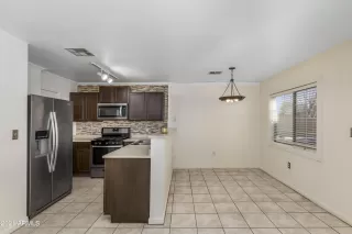 Photo #5: 6290764 Listing 