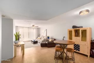 Photo #4: 6290986 Listing 