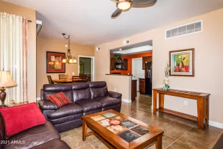 Photo #5: 6291052 Listing