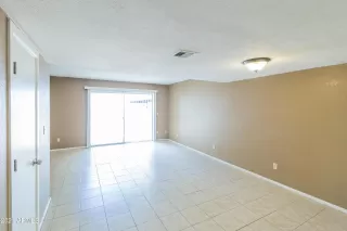 Photo #3: 6291277 Listing