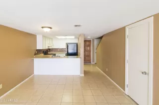 Photo #5: 6291277 Listing