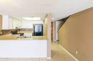 Photo #6: 6291277 Listing