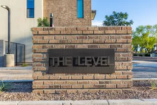 Photo #4: 6291316 Listing