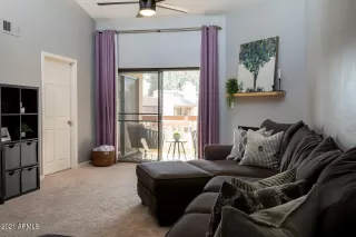 Photo #2: 6291397 Listing