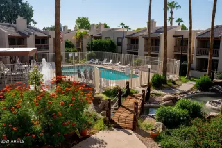 Photo #4: 6291397 Listing