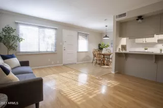 Photo #4: 6291481 Listing