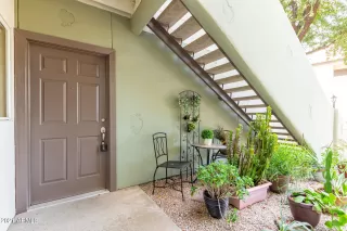 Photo #3: 6291499 Listing