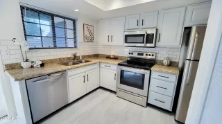 Photo #2: 6291543 Listing