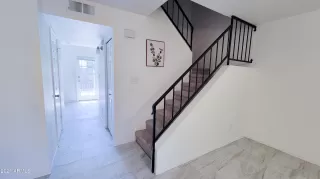 Photo #5: 6291543 Listing