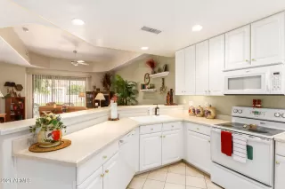 Photo #3: 6291636 Listing 