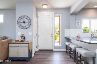 Photo #2: 6291758 Listing