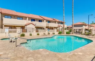 Photo #3: 6291908 Listing