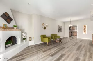 Photo #5: 6292037 Listing