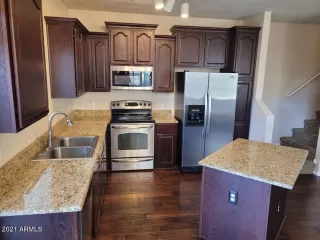 Photo #2: 6292338 Listing 