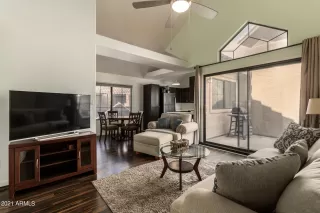 Photo #3: 6292361 Listing 