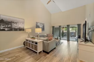 Photo #5: 6292460 Listing 