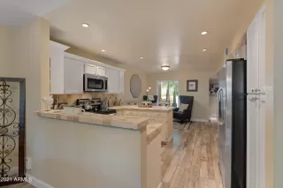 Photo #6: 6292460 Listing 