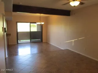 Photo #5: 6292470 Listing