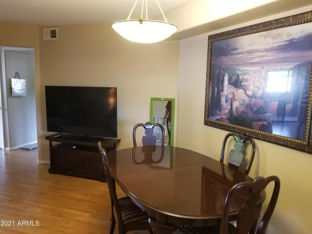 MLS: 6292568 Condo For Sale