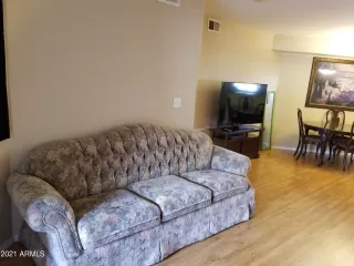 Photo #3: 6292568 Listing