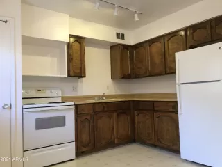 Photo #5: 6292681 Listing