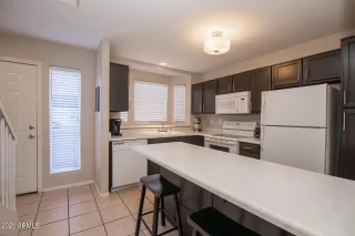 Photo #5: 6292735 Listing