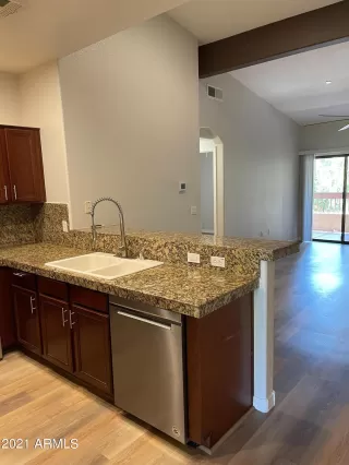 Photo #2: 6292800 Listing 