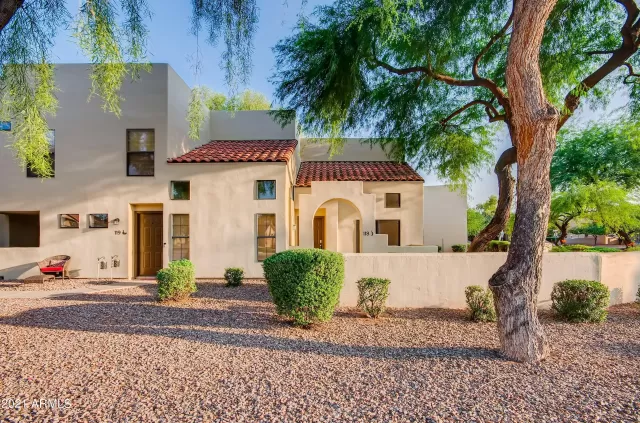 MLS: 6292958 Condo For Sale