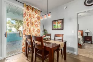 Photo #2: 6292961 Listing