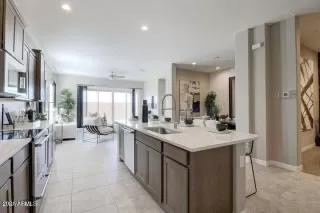 Photo #5: 6293048 Listing 