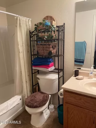 Photo #4: 6293118 Listing