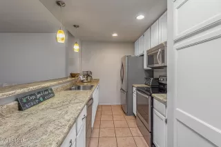 Photo #3: 6293145 Listing