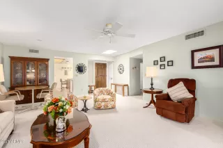 Photo #3: 6293154 Listing