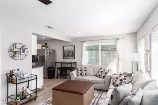 Photo #3: 6293198 Listing 