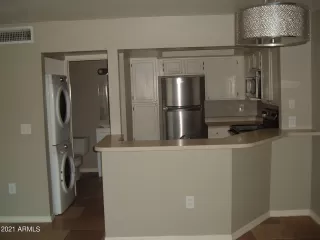 Photo #4: 6293384 Listing