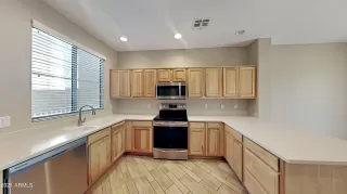 Photo #3: 6293658 Listing 