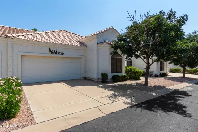 MLS: 6293689 Condo For Sale