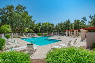 Photo #2: 6293736 Listing