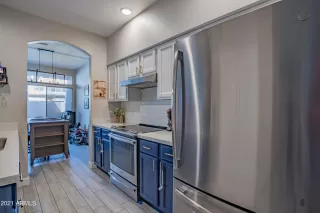 Photo #5: 6293736 Listing