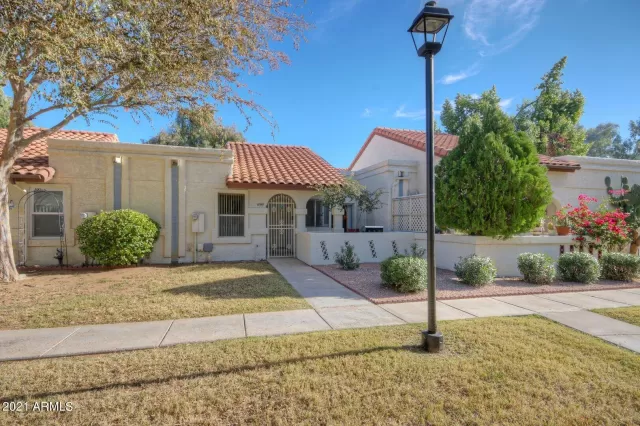 MLS: 6293908 Condo For Sale