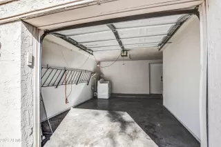 Photo #3: 6294024 Listing