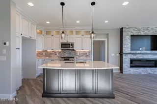 Photo #6: 6294045 Listing 