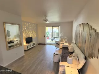 Photo #6: 6294095 Listing