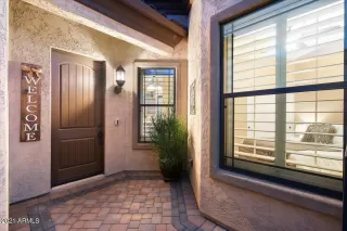 Photo #3: 6294197 Listing