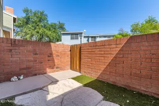 Photo #1: 6294258 Listing