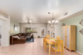 Photo #5: 6294677 Listing